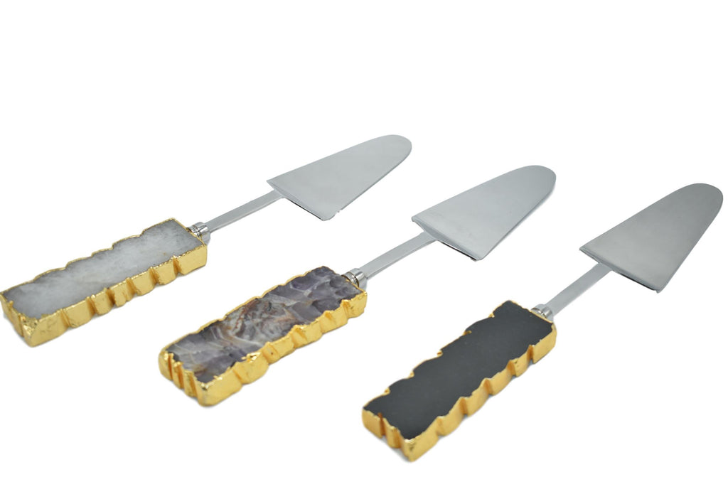 Elegante Kuchenschaufel mit Goldrand