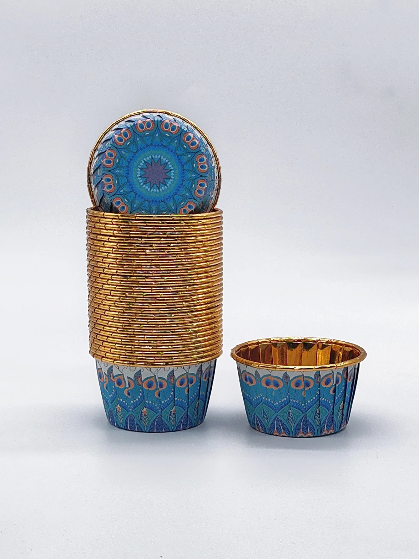 50 Stück Backförmchen Einweg Cupcake Becher, hitzebeständiges Papier