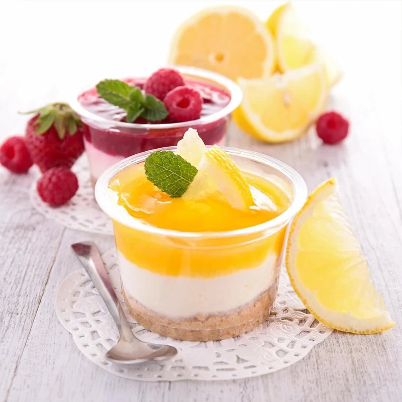 50 Stück transparente Einweg-Plastikbecher mit gewölbtem oder flachem Decke